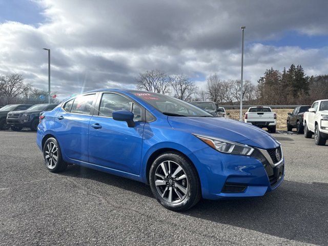 2022 Nissan Versa SV