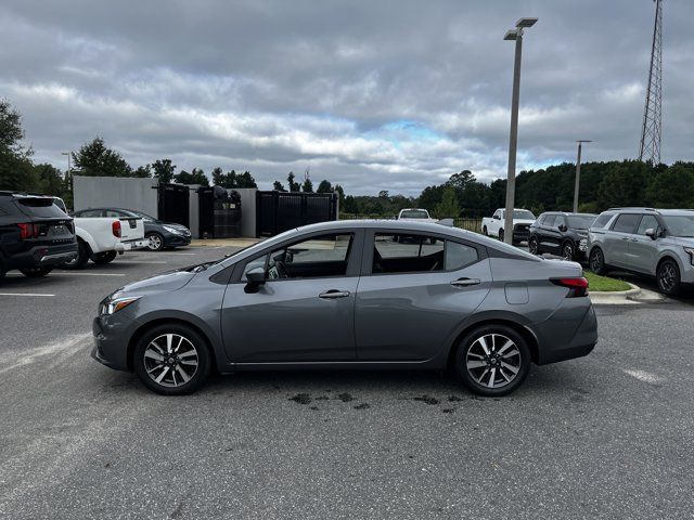 2022 Nissan Versa SV