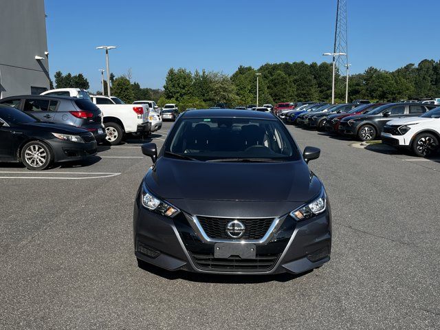 2022 Nissan Versa SV