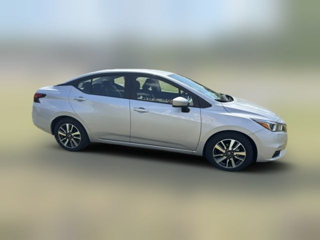 2022 Nissan Versa SV