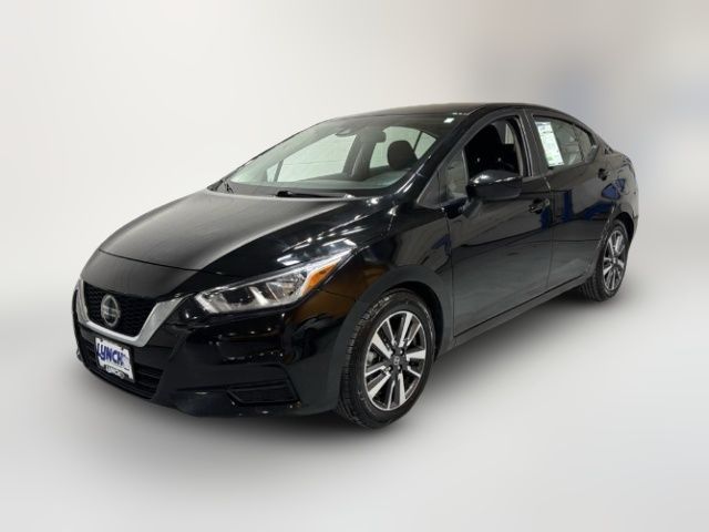 2022 Nissan Versa SV