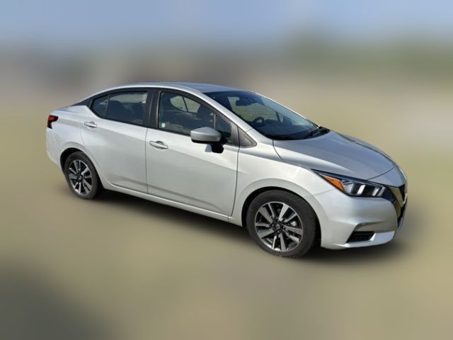 2022 Nissan Versa SV