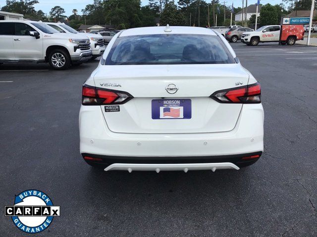 2022 Nissan Versa SV