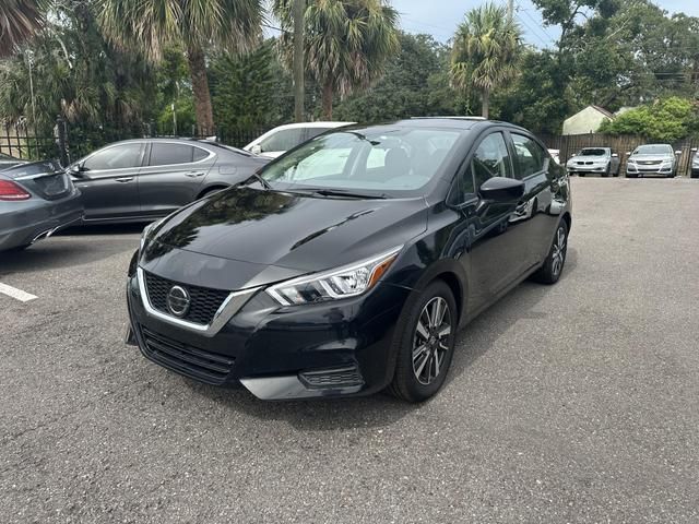 2022 Nissan Versa SV