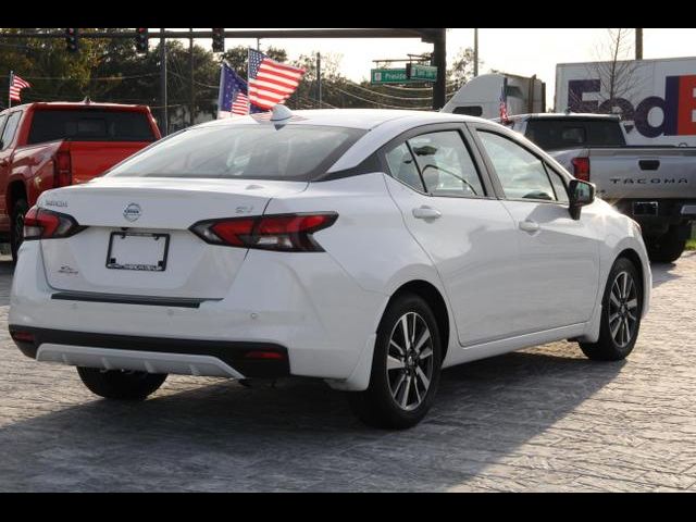 2022 Nissan Versa SV