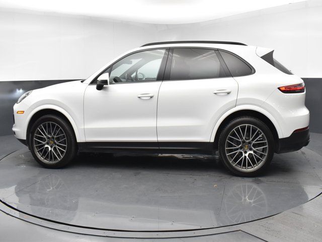 2022 Porsche Cayenne Base