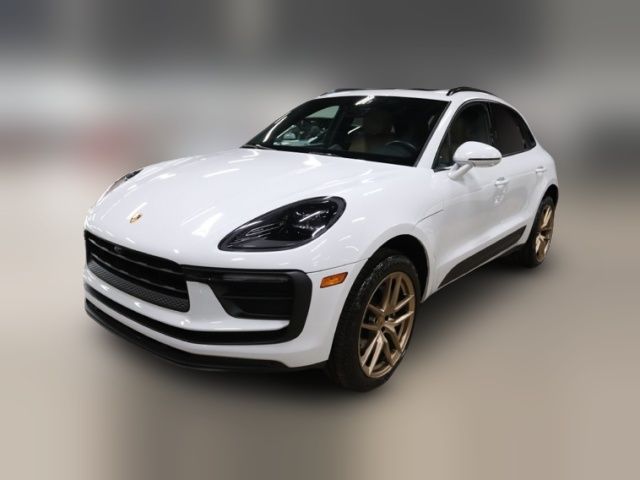 2022 Porsche Macan Base