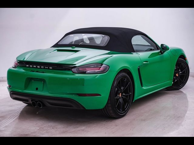 2022 Porsche 718 Boxster T