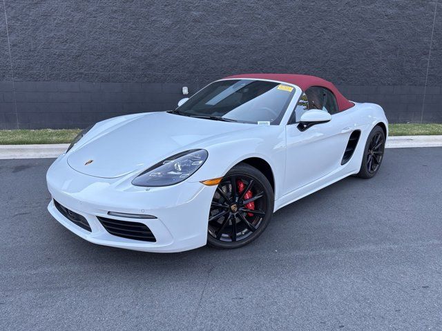 2022 Porsche 718 Boxster S