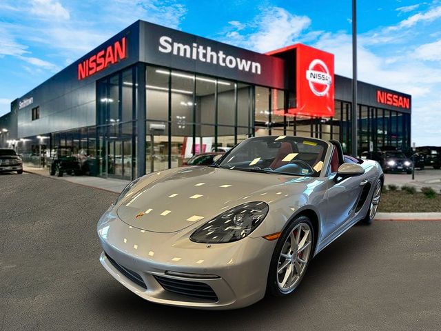 2022 Porsche 718 Boxster S