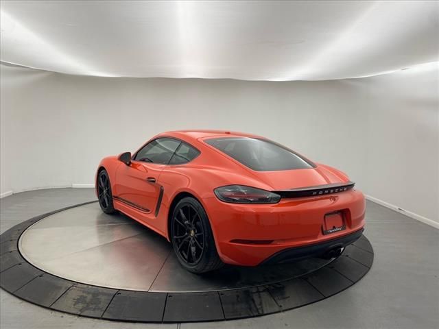 2022 Porsche 718 Cayman Base