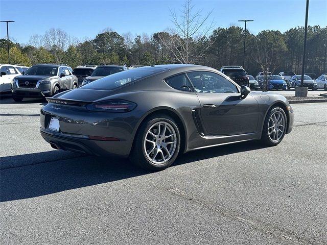 2022 Porsche 718 Cayman T