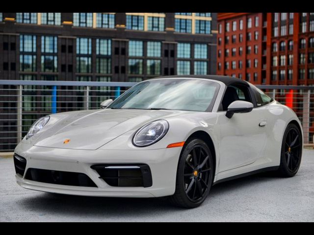 2022 Porsche 911 4S