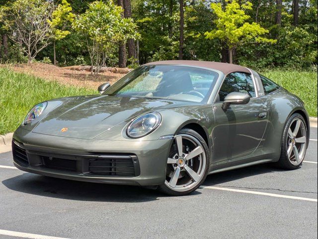 2022 Porsche 911 4S