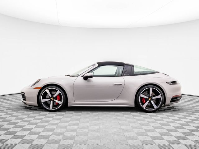 2022 Porsche 911 4S