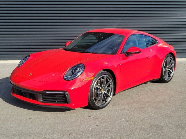 2022 Porsche 911 Carrera