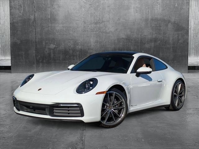 2022 Porsche 911 Carrera