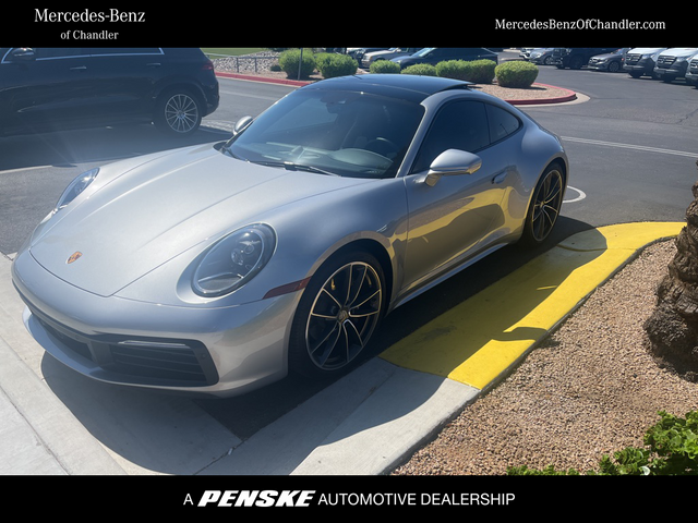 2022 Porsche 911 Carrera