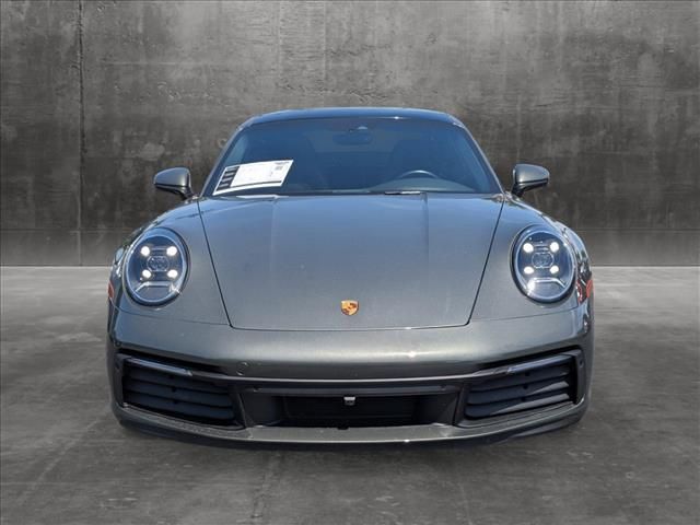 2022 Porsche 911 Carrera