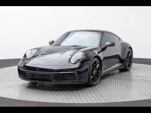 2022 Porsche 911 Carrera