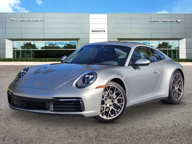 2022 Porsche 911 Carrera