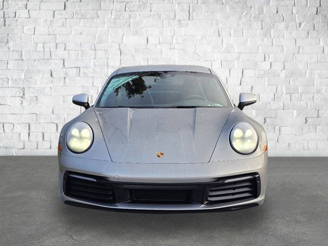 2022 Porsche 911 Carrera