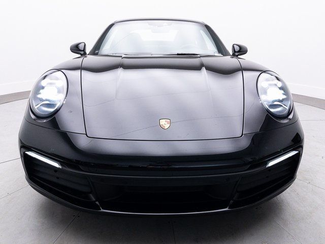 2022 Porsche 911 Carrera