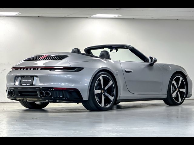 2022 Porsche 911 Carrera