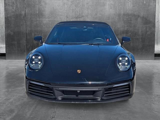 2022 Porsche 911 Carrera