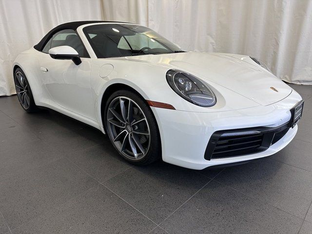 2022 Porsche 911 Carrera