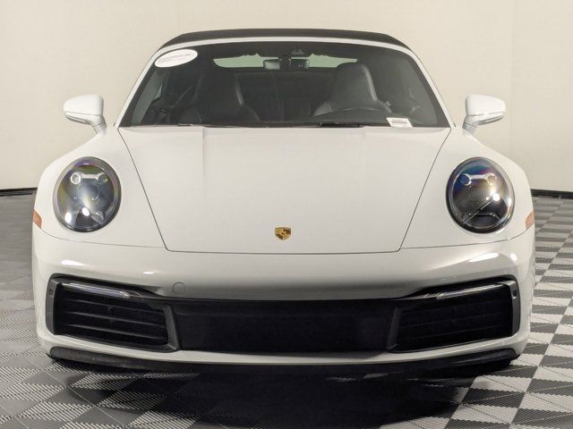 2022 Porsche 911 Carrera