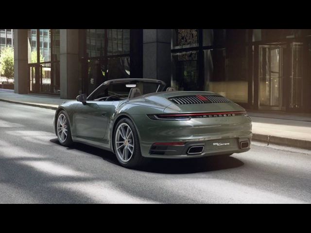 2022 Porsche 911 Carrera