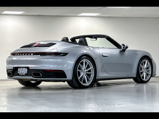 2022 Porsche 911 Carrera