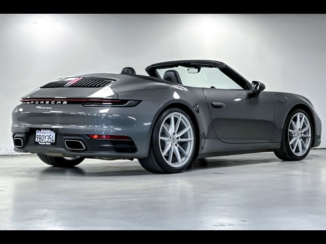 2022 Porsche 911 Carrera