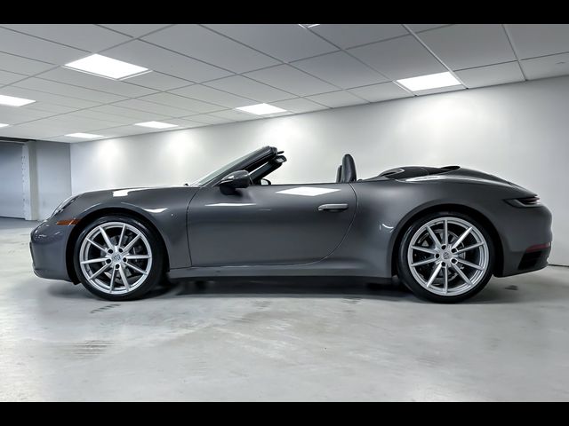 2022 Porsche 911 Carrera