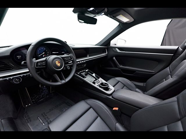 2022 Porsche 911 Carrera