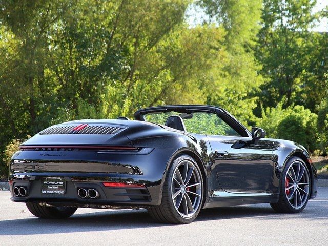 2022 Porsche 911 Carrera 4S