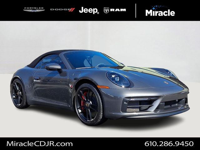 2022 Porsche 911 Carrera 4 GTS