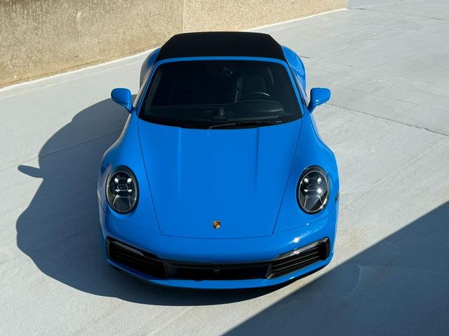 2022 Porsche 911 Carrera