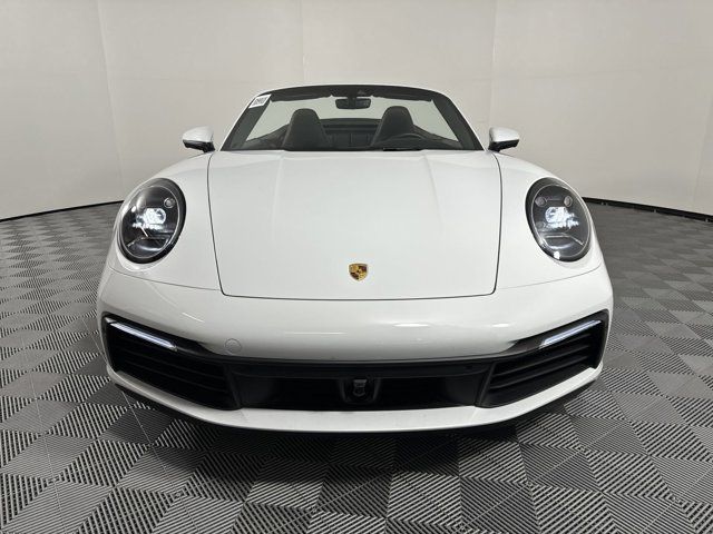 2022 Porsche 911 Carrera