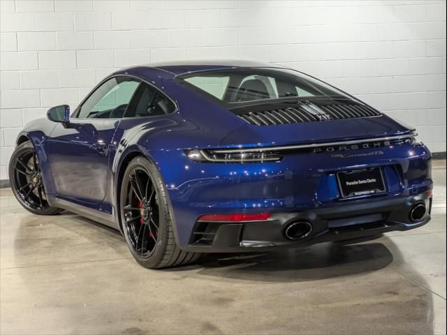 2022 Porsche 911 Carrera GTS