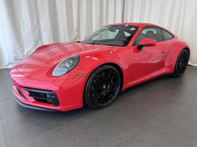 2022 Porsche 911 Carrera GTS