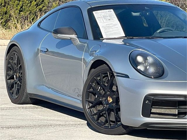 2022 Porsche 911 Carrera GTS