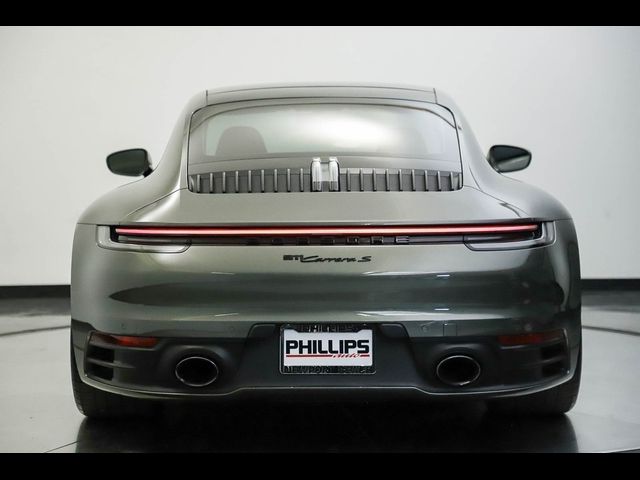 2022 Porsche 911 Carrera S