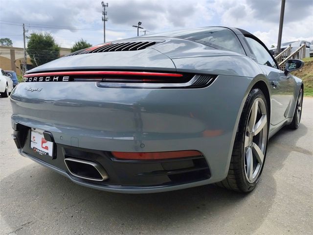 2022 Porsche 911 4