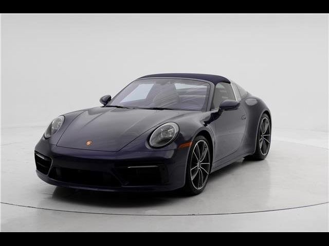 2022 Porsche 911 4