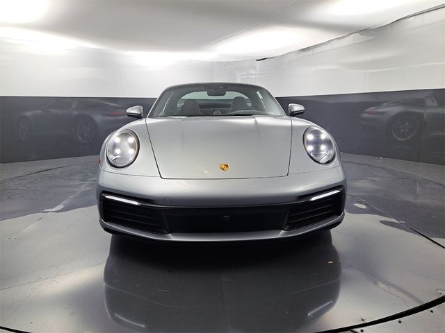 2022 Porsche 911 4