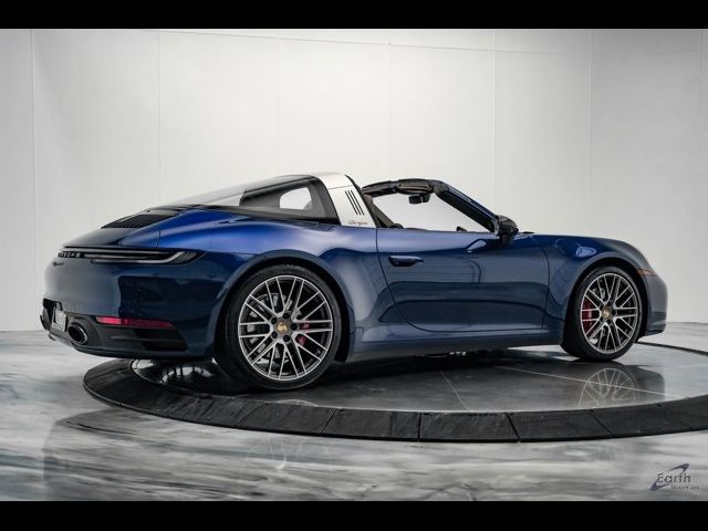 2022 Porsche 911 4S