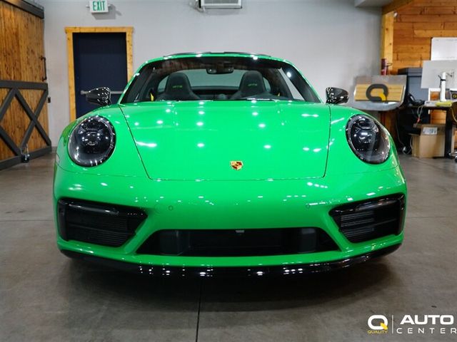 2022 Porsche 911 4 GTS