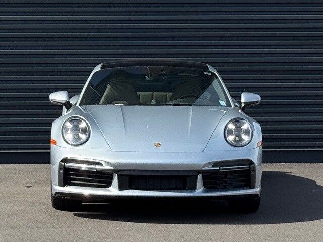 2022 Porsche 911 Turbo